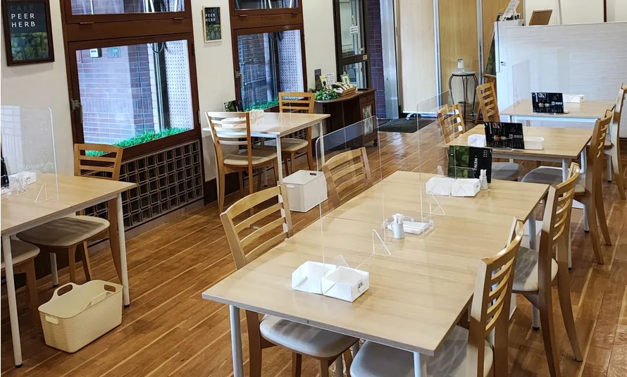 ふれあい喫茶ピアハーブ