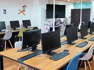 就労継続支援Ｂ型事業所エンターテイメントアカデミーでじるみ札幌平岸